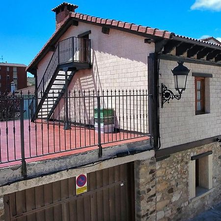 Majada Palentina Pension Villanueva de Arriba Buitenkant foto