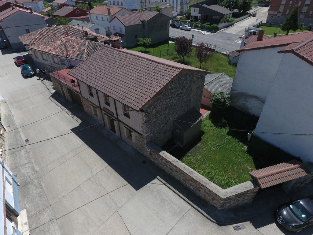 Majada Palentina Pension Villanueva de Arriba Buitenkant foto