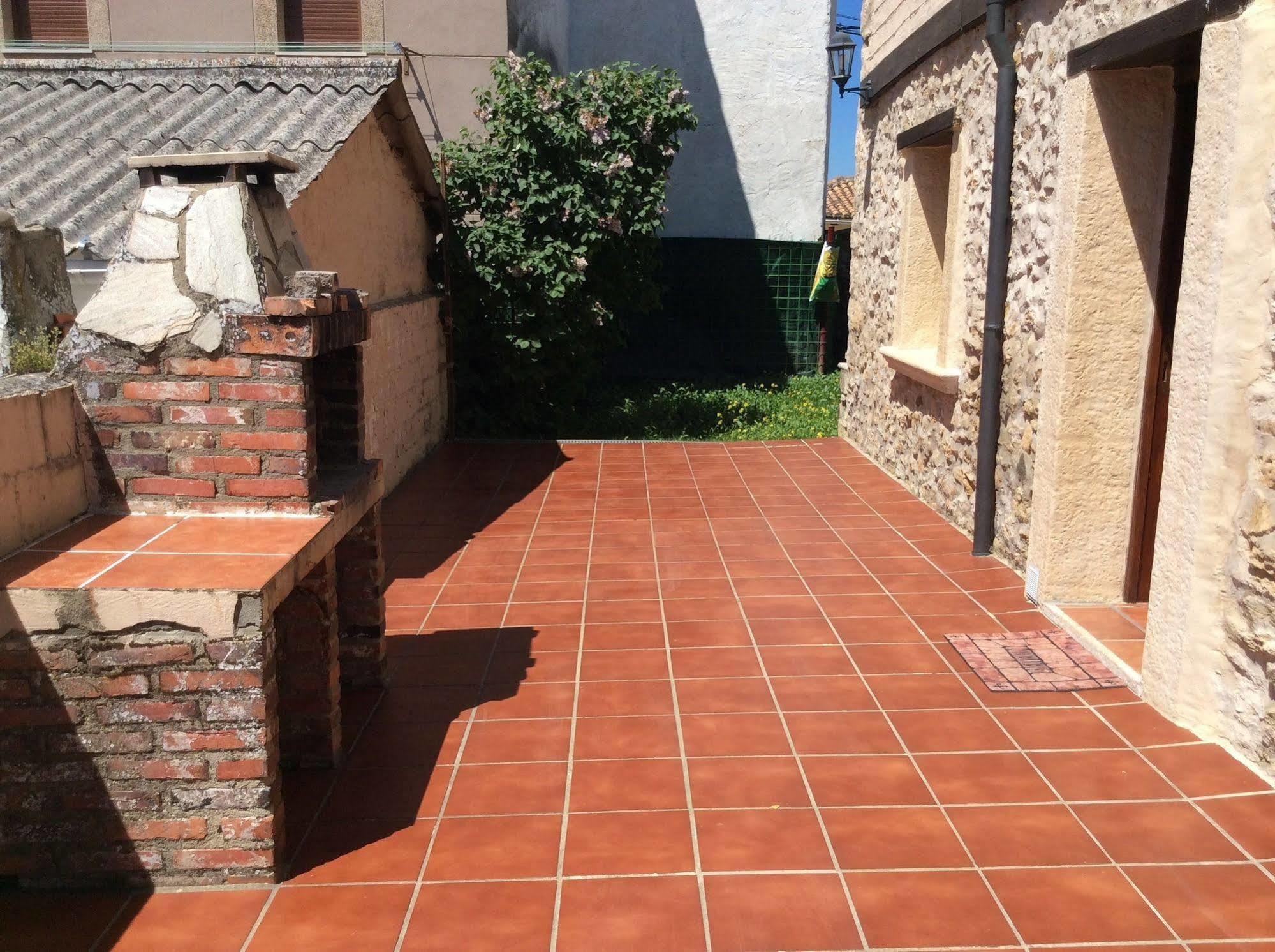 Majada Palentina Pension Villanueva de Arriba Buitenkant foto