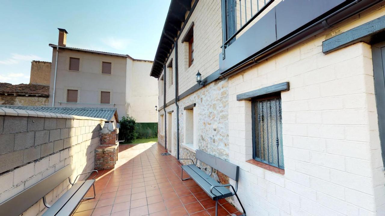 Majada Palentina Pension Villanueva de Arriba Buitenkant foto