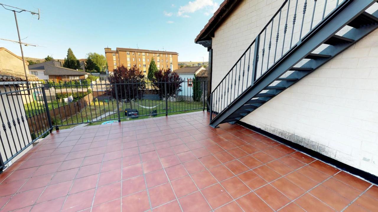 Majada Palentina Pension Villanueva de Arriba Buitenkant foto